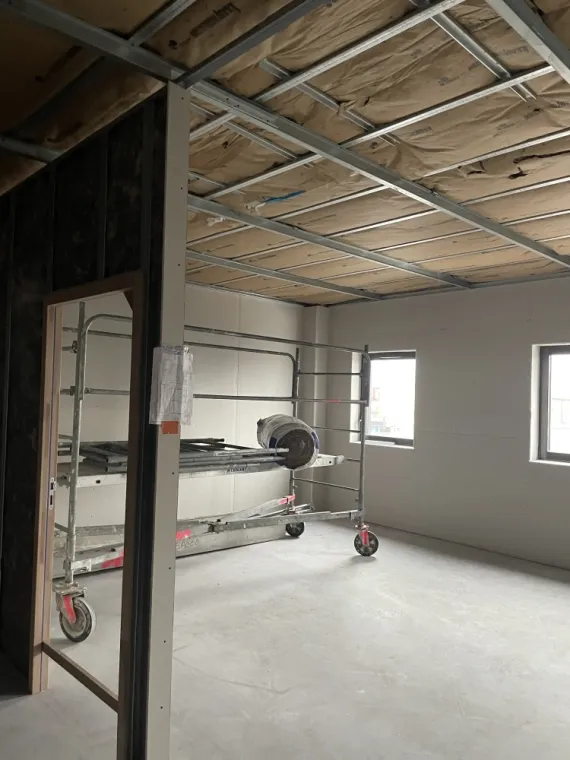 Création de bureaux sur une mezzanine à CORBAS (69)