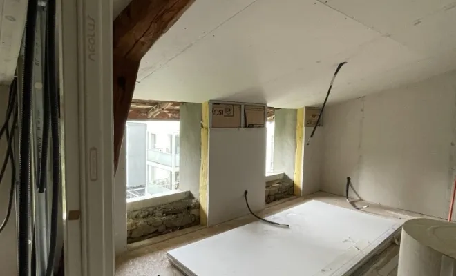 Placage et isolation des plafonds et des murs